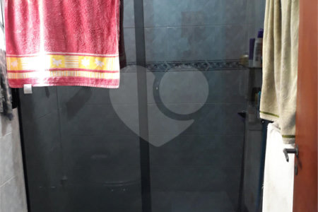 Sobrado à venda com 3 quartos, sendo 1 suíte,  em Jardim Oriental, São Paulo, SP