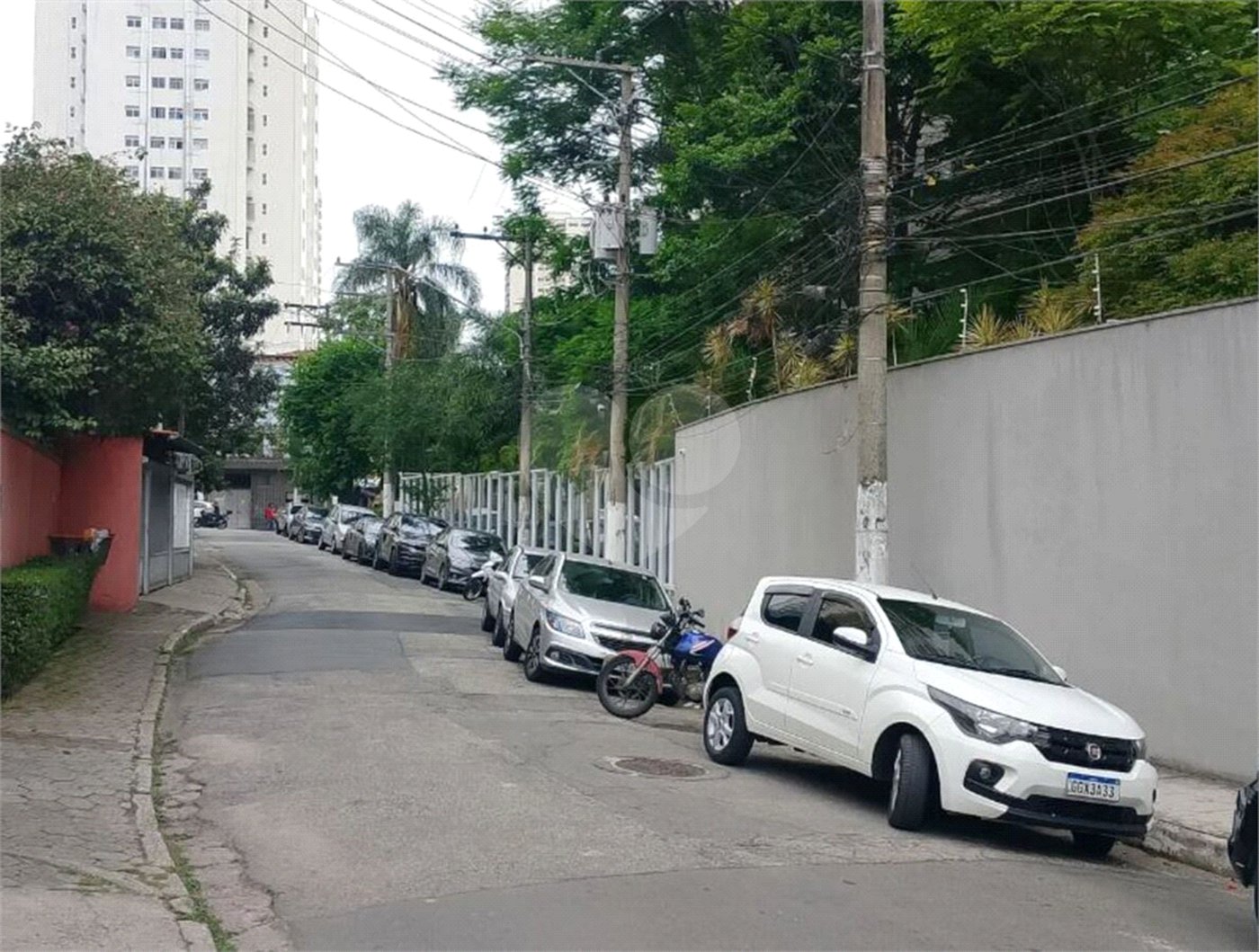 Sobrado à venda com 3 quartos, sendo 1 suíte,  em Vila Firmiano Pinto, São Paulo, SP