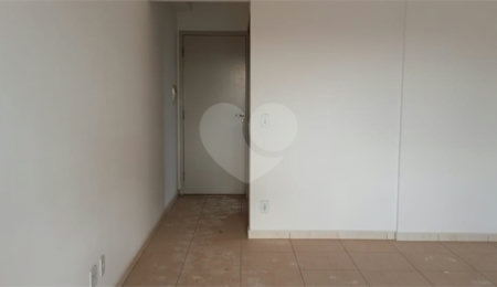 Apartamento à venda com 3 quartos, sendo 1 suíte,  em Picanço, Guarulhos, SP