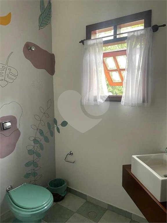 Casa à venda com 3 quartos, sendo 1 suíte, no condomínio Clube de Campo Mairiporã, Mairiporã - SP