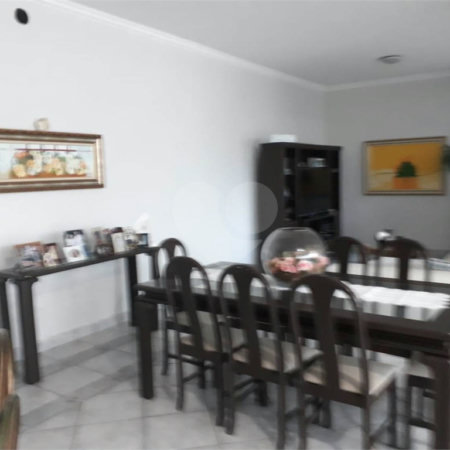 Casa à venda com 5 suítes em Jardim Franca, São Paulo, SP