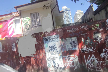 Sobrado à venda com 3 quartos em Pinheiros, São Paulo, SP