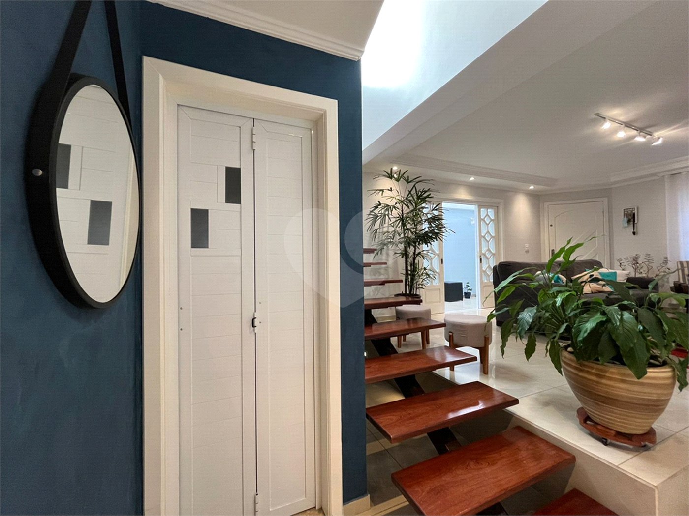 Casa à venda com 4 quartos, sendo 1 suíte, em Vila Maria Alta, São Paulo, SP
