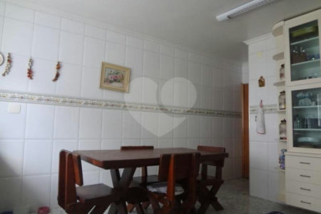 Sobrado à venda com 3 quartos, sendo 1 suíte, em Jardim do Colégio (zona Norte), São Paulo, SP
