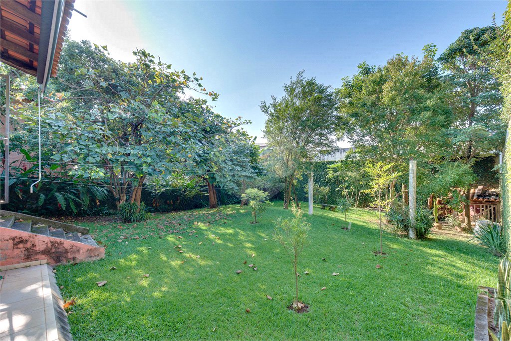 Terreno à venda em Jardim Petropolis, São Paulo, SP
