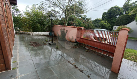 Casa à venda com 3 quartos, sendo 1 suíte,  em Jardim Villaça, São Roque, SP