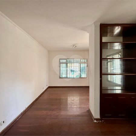 Sobrado à venda com 3 quartos, sendo 1 suíte, em Campo Belo, São Paulo, SP