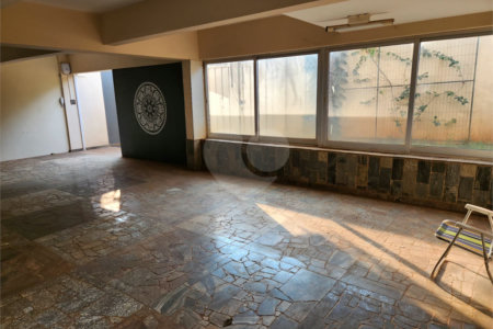 Casa à venda com 3 quartos, sendo 1 suíte, em Jardim Morumbi, Araraquara, SP