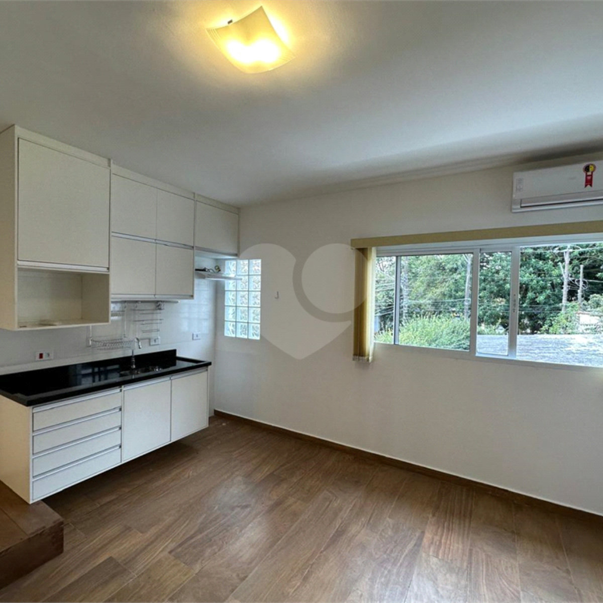 Casa para alugar com 1 suíte no condomínio Sem Nome, São Paulo - SP