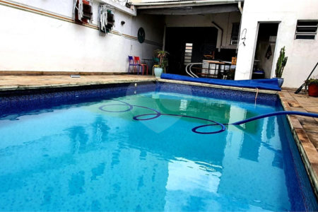 Casa na Vila Monte Alegre com 330m²