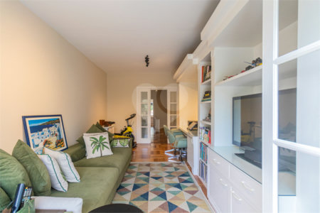 Casa à venda com 4 quartos, sendo 3 suítes, em Brooklin, São Paulo, SP