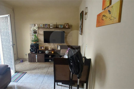 Casa de Vila à venda com 1 quarto em Campo Grande, Rio de Janeiro, RJ