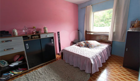 Casa à venda com 3 quartos, sendo 1 suíte,  em Jardim Caparelli (mailasqui), São Roque, SP