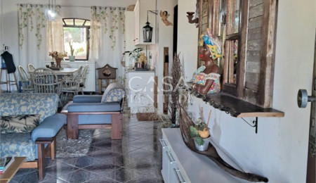 Chácara à venda com 4 quartos, sendo 1 suíte,  em Zona Rural, Porangaba, SP