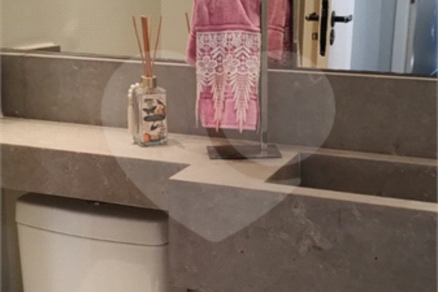 Casa Térrea à venda com 3 quartos, sendo 2 suítes, em Horto, São Paulo, SP