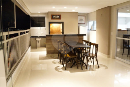 Apartamento à venda com 3 suítes em Santa Teresinha, São Paulo, SP