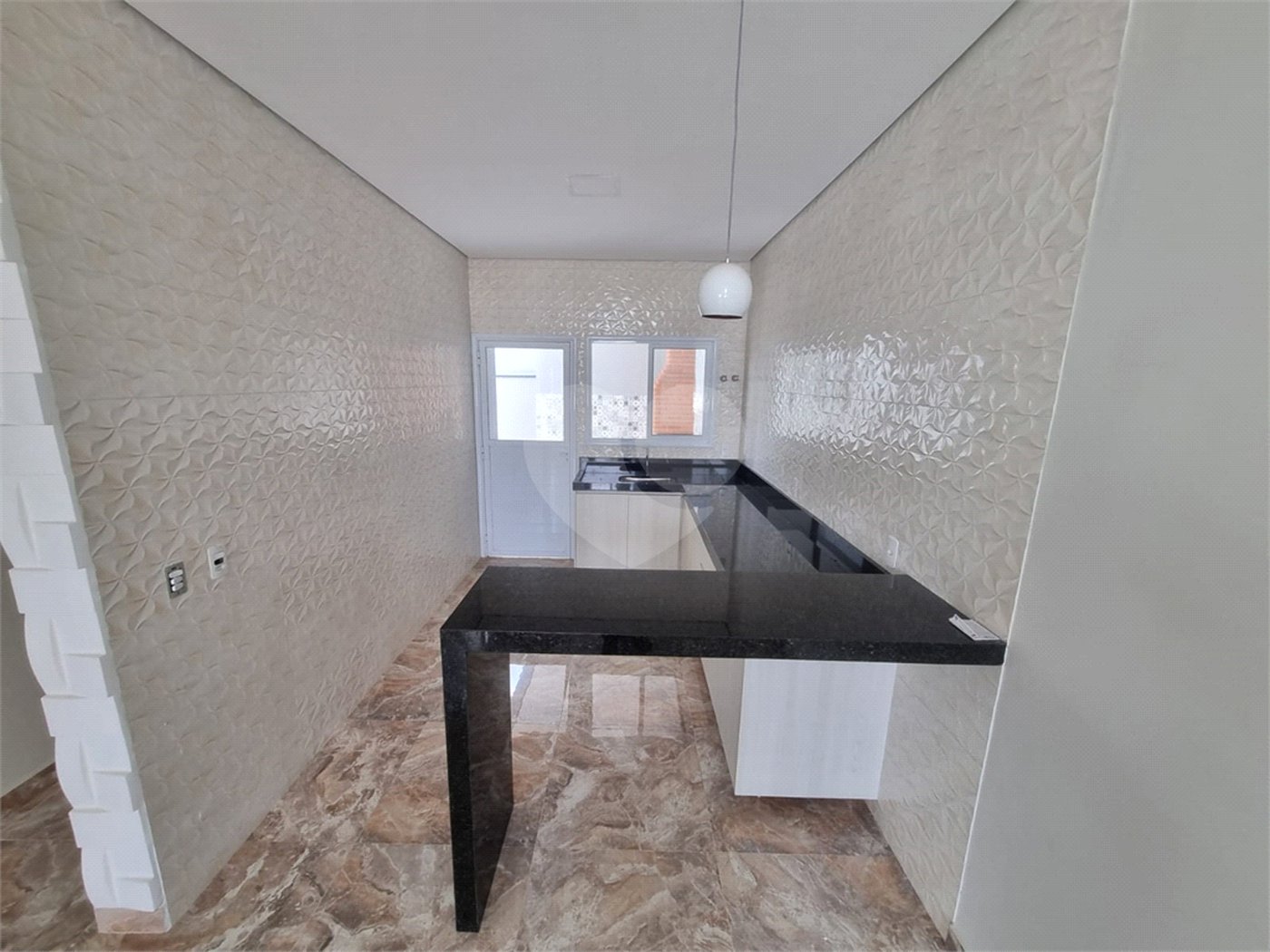 Casa à venda com 3 quartos, sendo 1 suíte, no condomínio Jardim Residencial Villagio Ipanema I, Sorocaba - SP