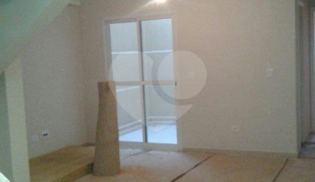Sobrado à venda com 3 suítes em Santana, São Paulo, SP
