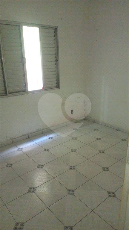 Sobrado à venda com 3 quartos, sendo 1 suíte, em Tremembé, São Paulo, SP