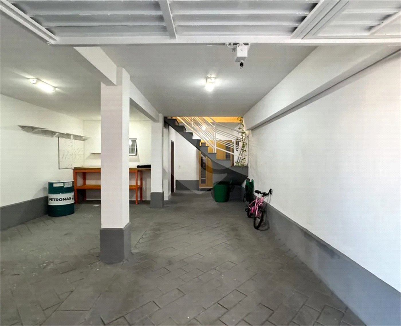 Casa à venda com 3 suítes em Água Fria, São Paulo, SP