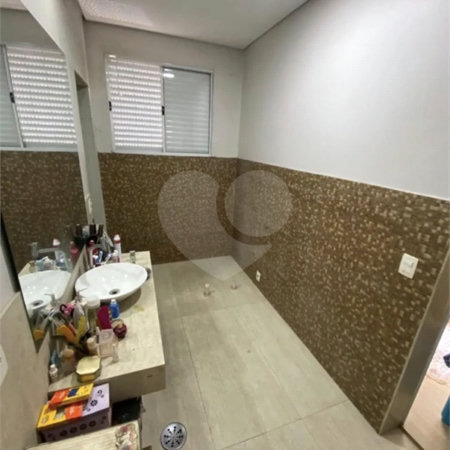 Sobrado à venda com 5 quartos em Santa Maria, Osasco, SP