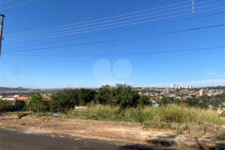 Terreno contendo 917,00 m² de área, em Ribeirão Preto/SP.