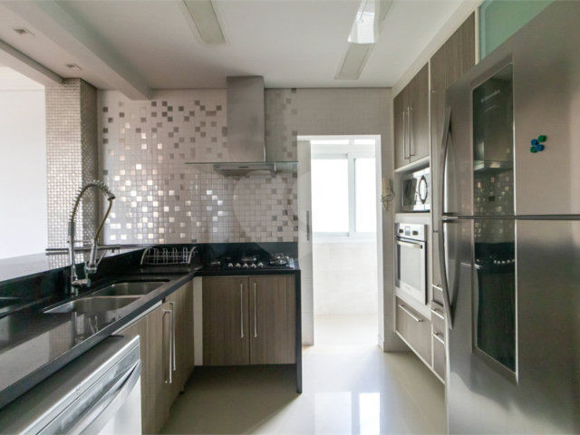 Apartamento à venda com 2 quartos, sendo 1 suíte,  em Jardim Paulista, São Paulo, SP