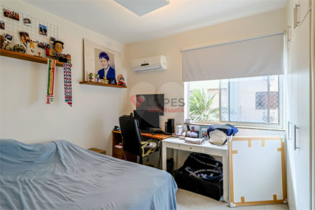 Apartamento à venda com 3 quartos, sendo 1 suíte,  em Lagoa, Rio de Janeiro, RJ