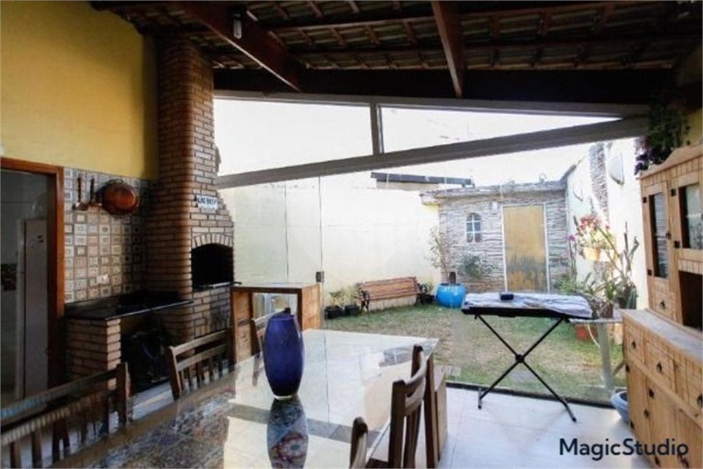 Casa à venda com 3 quartos, sendo 1 suíte,  em Jabaquara, São Paulo, SP