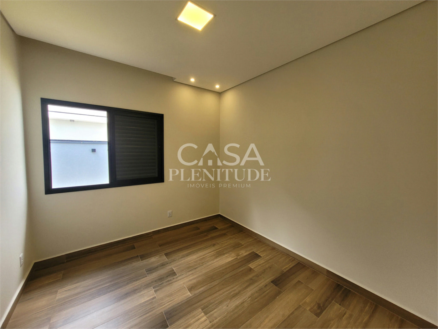 Casa em condomínio à venda com 3 suítes em Aparecidinha, Sorocaba, SP