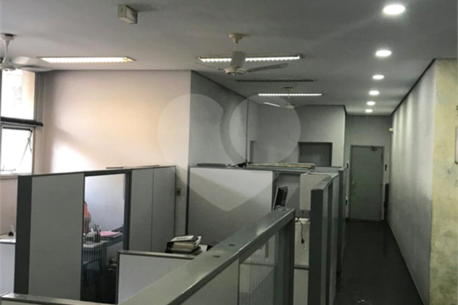 Prédio à venda em Bom Retiro, São Paulo, SP