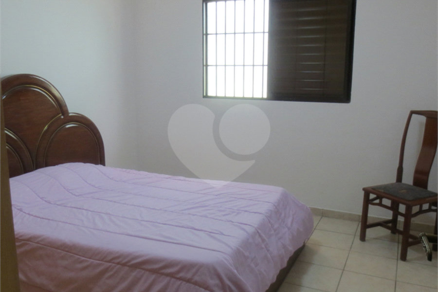 Casa Térrea à venda com 4 quartos, sendo 1 suíte, em Saúde, São Paulo, SP