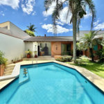 Casa à venda com 4 quartos, sendo 2 suítes,  no condomínio São Paulo Ii, Cotia - SP