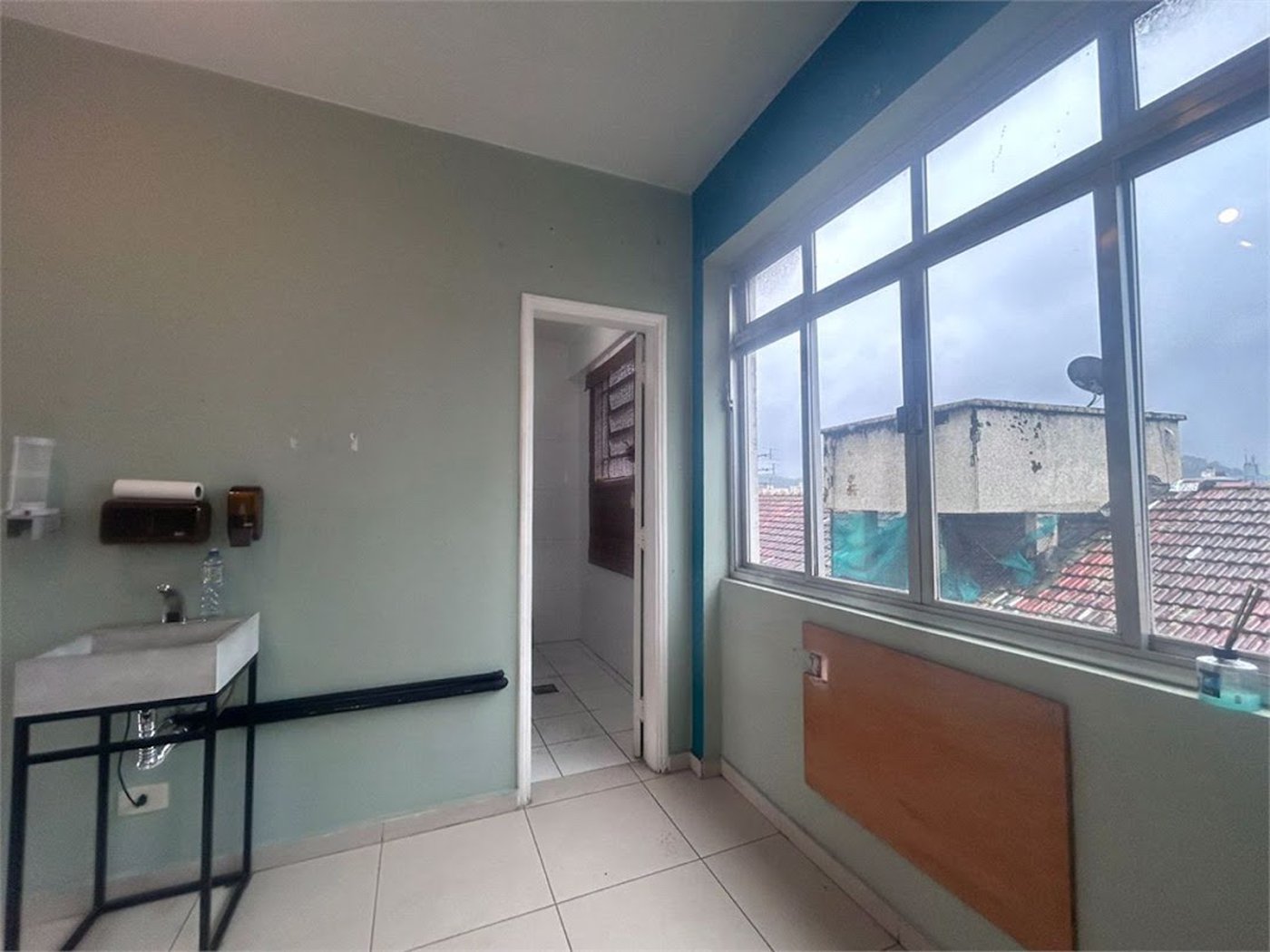 Sala Comercial para locação, Boqueirão, Santos - SA0084.