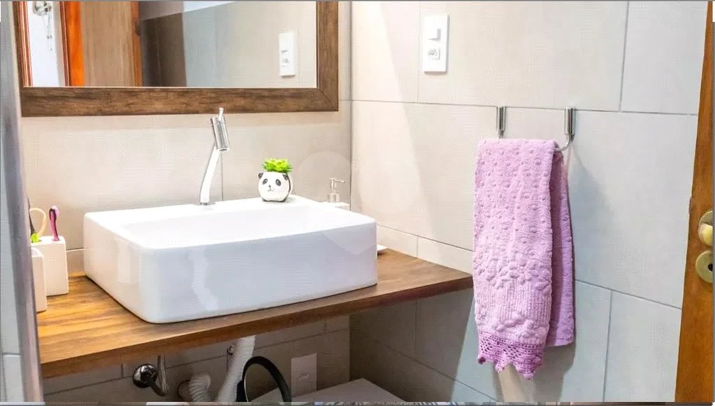 Casa de Vila à venda com 3 quartos, sendo 1 suíte, em Vila Maria Baixa, São Paulo, SP