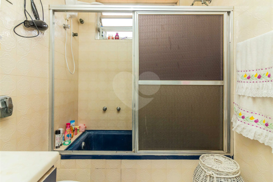 Sobrado à venda com 4 quartos, sendo 1 suíte, em Tremembé, São Paulo, SP