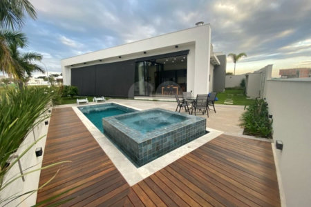 Casa à venda com 3 suítes no condomínio Alphaville Nova Esplanada 4, Votorantim - SP