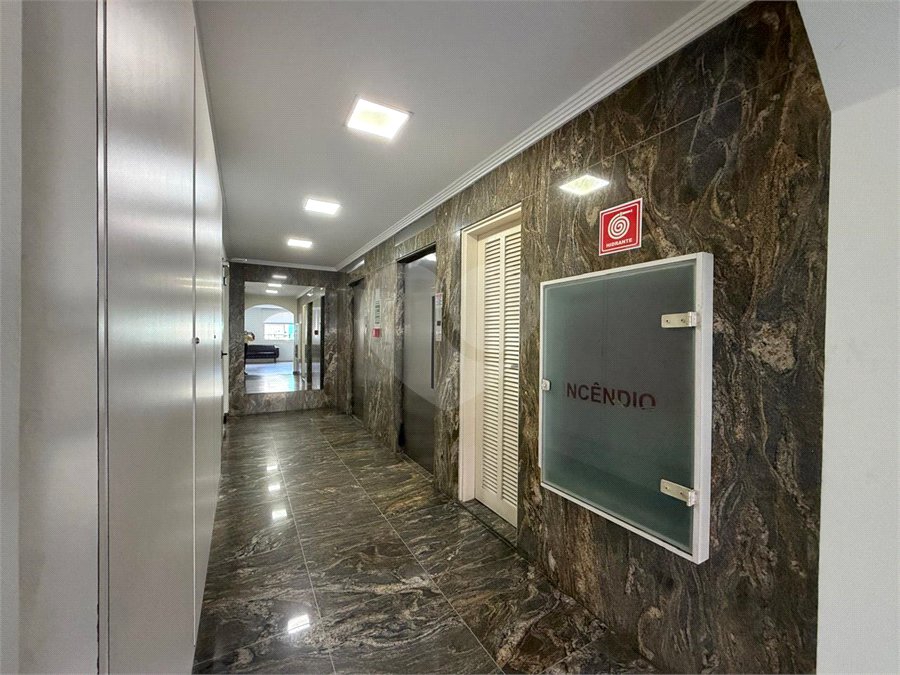 Apartamento à venda com 3 quartos, sendo 1 suíte, em Santana, São Paulo, SP