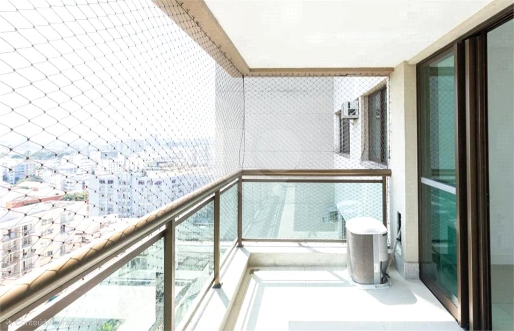 Apartamento à venda com 2 quartos, sendo 1 suíte,  em Rio Comprido, Rio de Janeiro, RJ