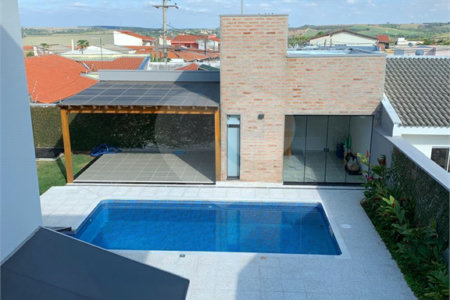 Casa à venda com 4 quartos, sendo 1 suíte, no condomínio Lagos D Icaraí, Salto - SP