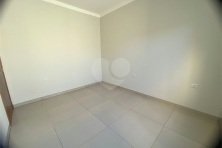 Casa à venda com 2 quartos, sendo 1 suíte, em Ipê, Três Lagoas, MS