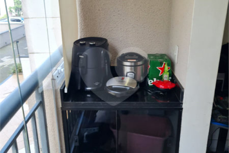 Apartamento à venda com 3 quartos, sendo 1 suíte,  em Vila Andrade, São Paulo, SP