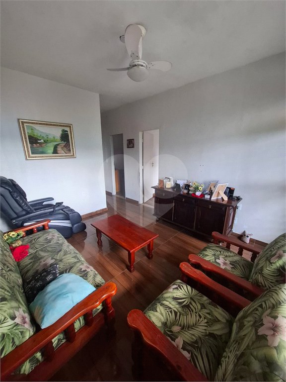 Casa à venda com 5 quartos em Santíssimo, Rio de Janeiro, RJ