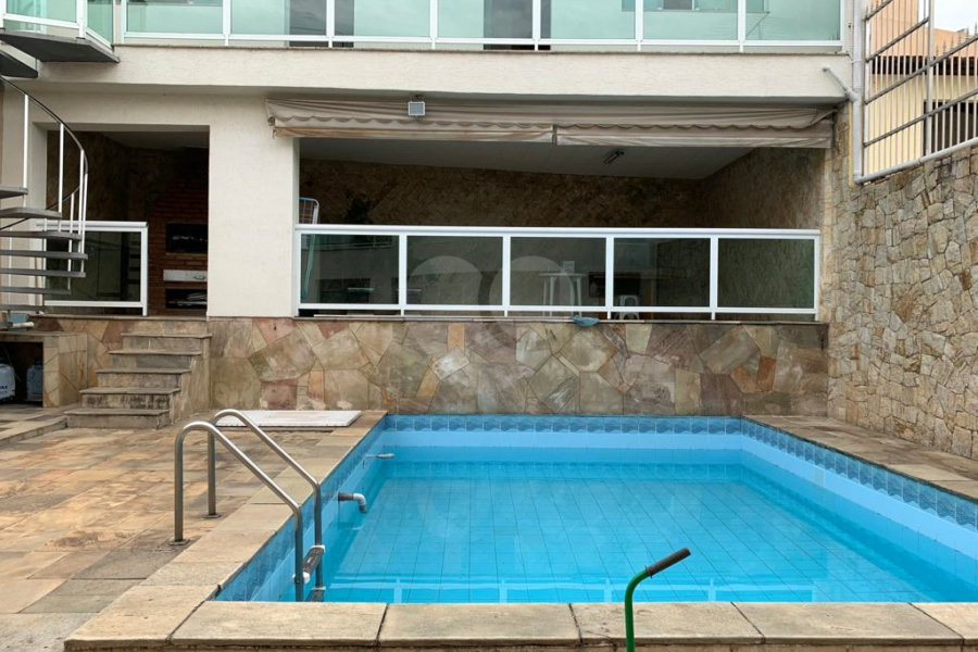 Sobrado à venda com 3 quartos, sendo 2 suítes,  em Tremembé, São Paulo, SP