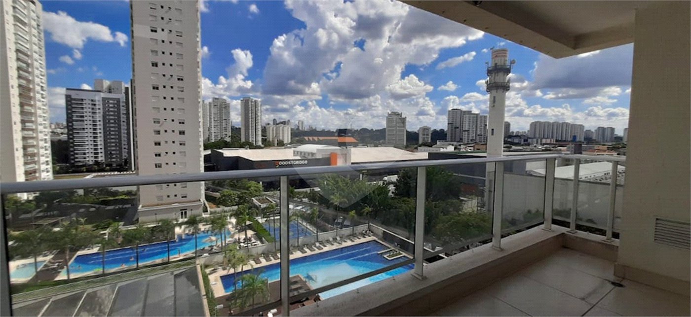 Apartamento à venda com 2 quartos em Vila Anastácio, São Paulo, SP