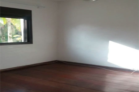 Apartamento à venda com 4 quartos, sendo 3 suítes,  em Vila Andrade, São Paulo, SP