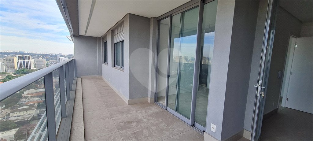Apartamento à venda com 2 quartos, sendo 1 suíte,  em Pinheiros, São Paulo, SP