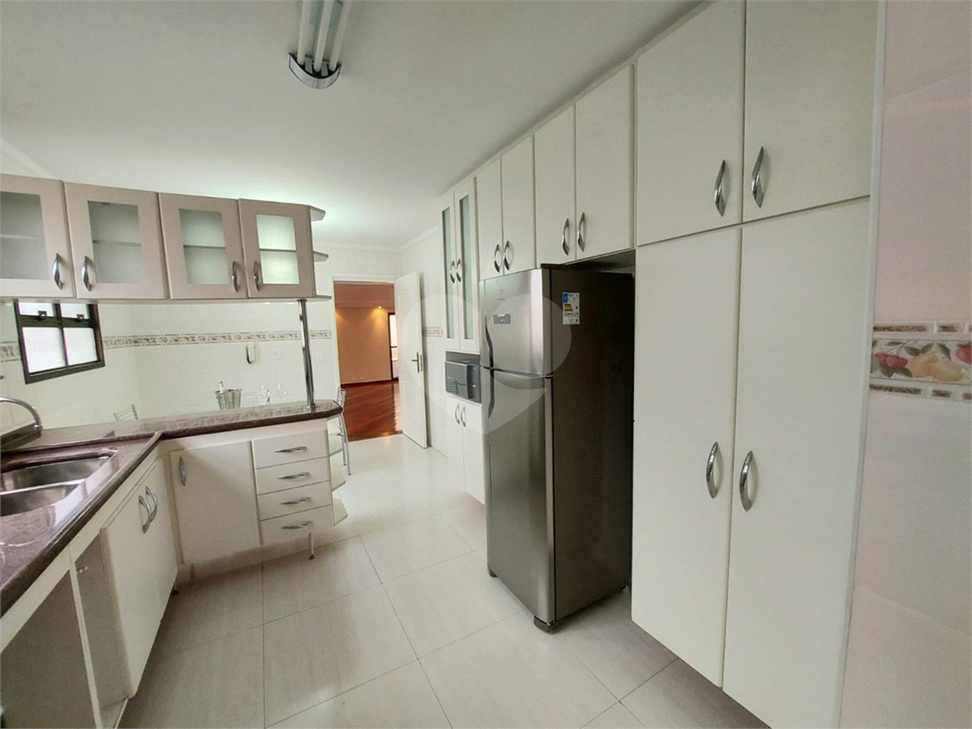 Apartamento à venda com 3 quartos, sendo 1 suíte, em Sumaré, São Paulo, SP