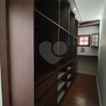 Casa Térrea à venda com 4 quartos, sendo 1 suíte, em Vila Mazzei, Itapetininga, SP