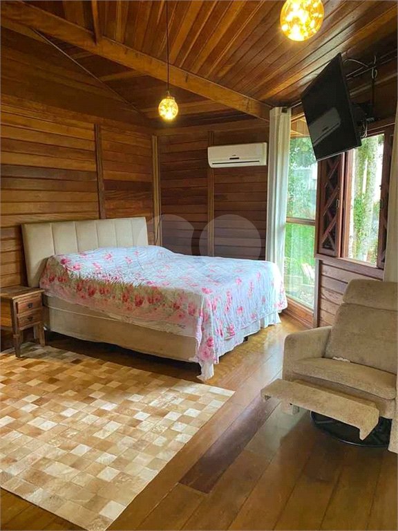 Chácara à venda com 2 quartos em Chácaras Copaco, Arujá, SP